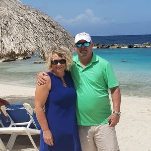 Meet your Posher, Clark